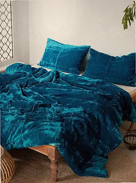 Beautiful Blue color Crushed Velvet Duvet Cover, Boho Comforter 3PCs Bedding set