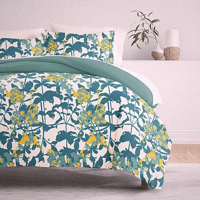 Bedding Bundle, Patterned Duvet Cover Set, White Comforter and Solid Sheet Se...